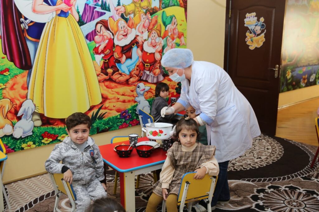 Gəncədə uşaq bağçalarında yeni layihə icra edilir