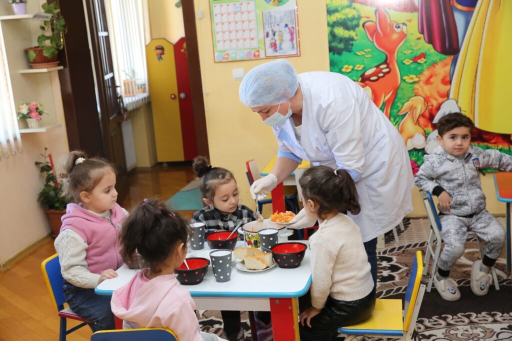 Gəncədə uşaq bağçalarında yeni layihə icra edilir