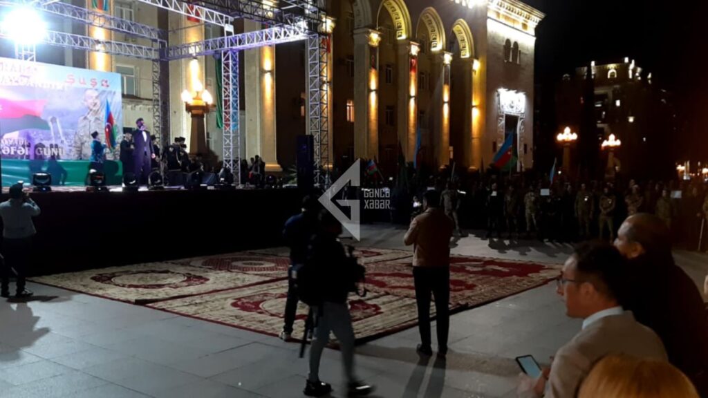 Gəncə Zəfər Günü belə qeyd etdi