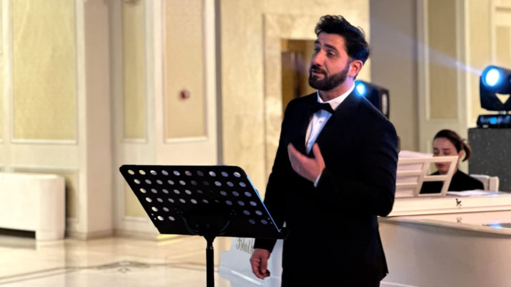 Gəncədə Məhəmməd Füzulinin 530 illiyi qeyd edilib