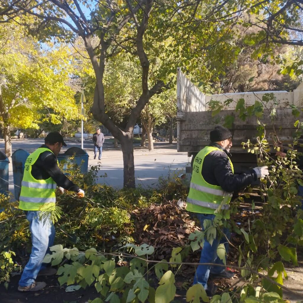 Gencexeber.az yazdı, Dəmiryolçular parkı təmizləndi