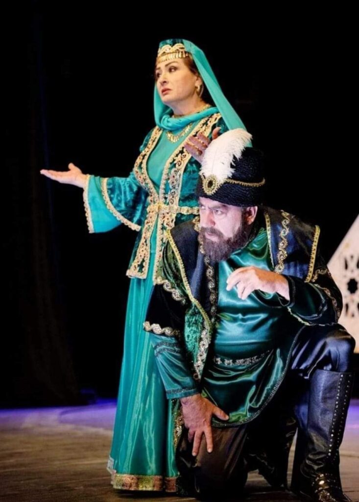 "CAVAD XAN" tarixi dramı nümayiş olunub