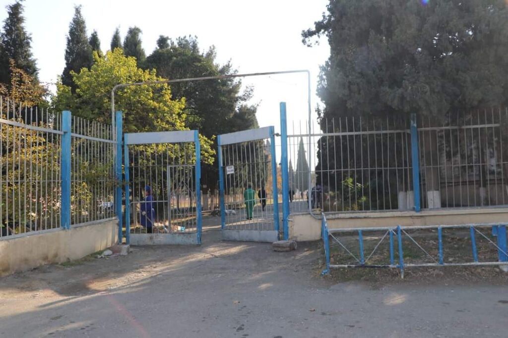 "Metallurq" idman kompleksinin ərazisi təmizlənib