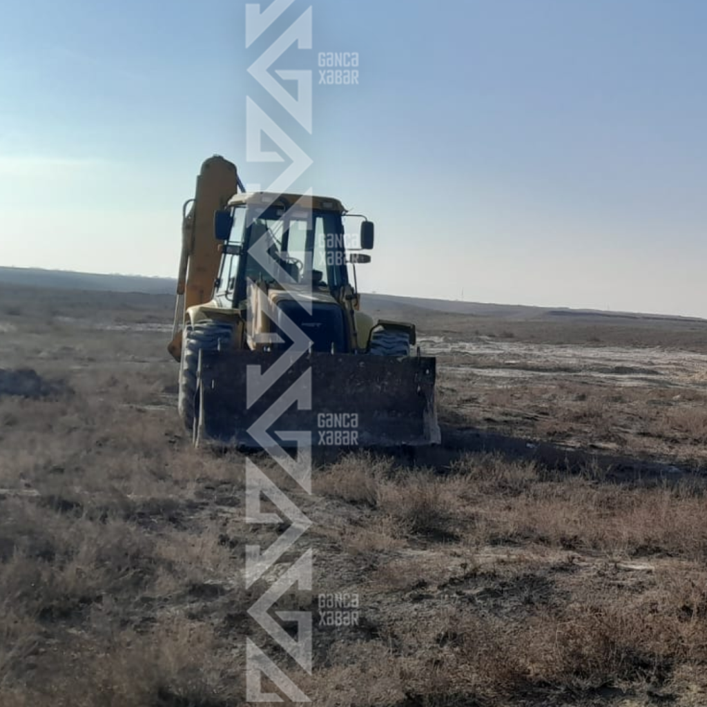 Gəncədə qanunsuz qum-çınqıl daşıyanlar cərimələnib