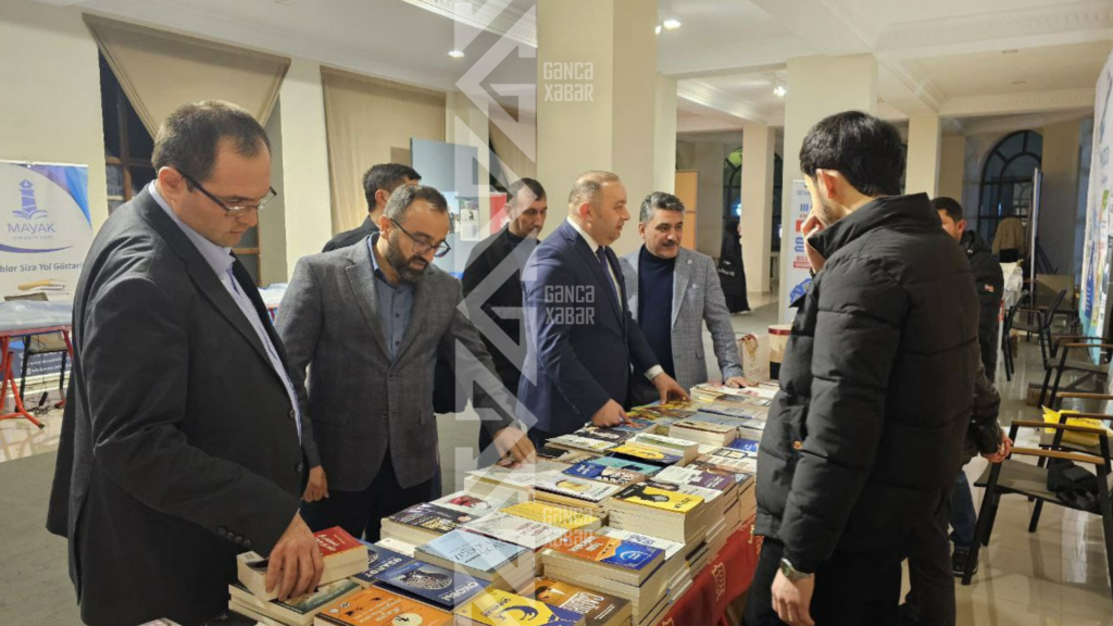III Gəncə Kitab Sərgisinin açılışı olub