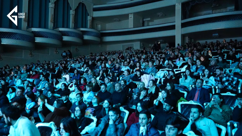 Akademik Musiqili Teatr Gəncədə alqışlarla qarşılandı