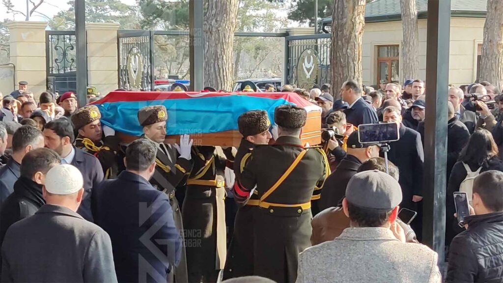 Gəncəli şəhidin izdihamla torpağa tapşırılmasından iki il ötür