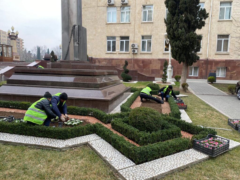 Gəncədə təmizlik aksiyası keçirilib