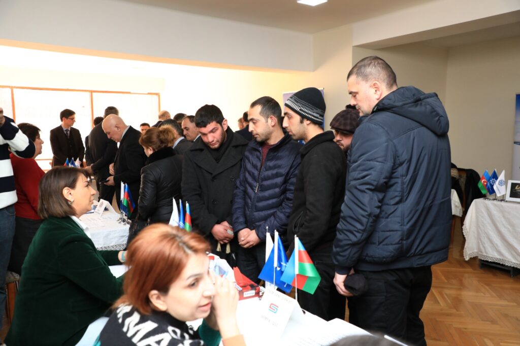 Gəncədə daha bir “Əmək yarmarkası” keçirilib