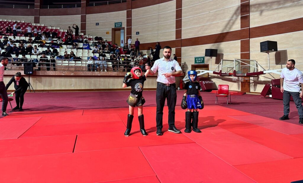 Gəncəli məktəblilər I yerə layiq görüldülər