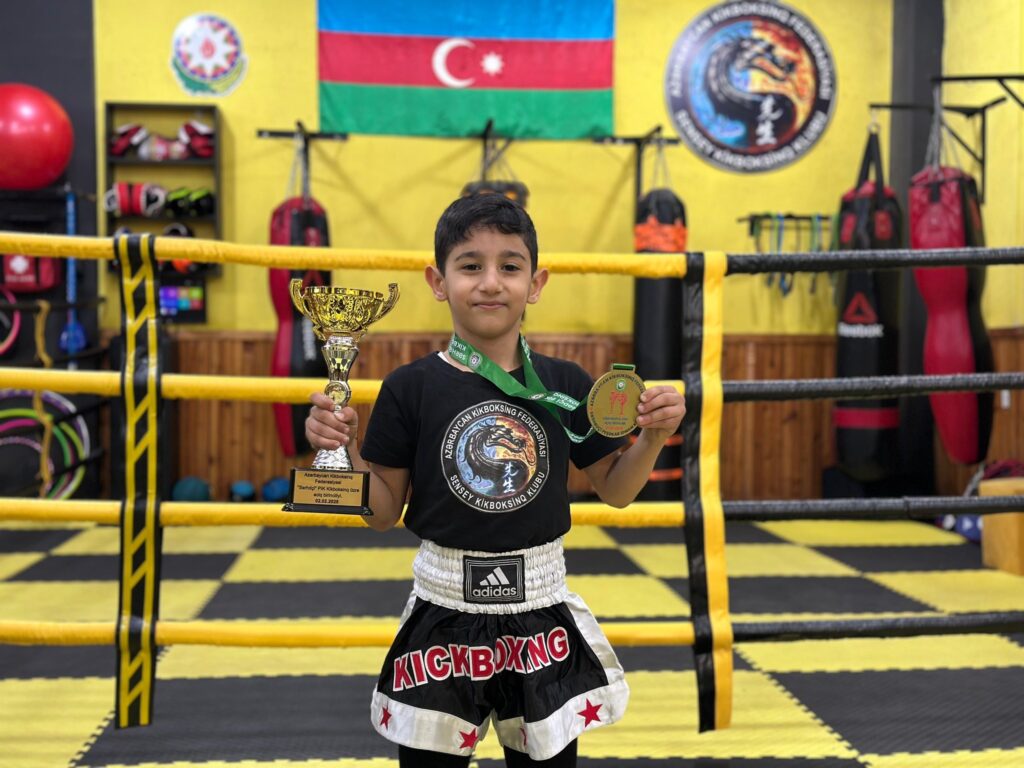 Gəncəli məktəblilər I yerə layiq görüldülər