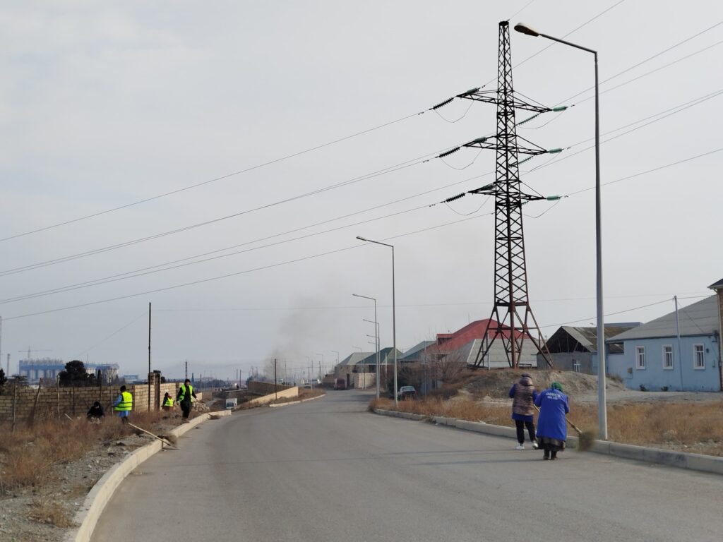 MKTİB avtovağzal ətrafında təmizlik işləri aparıb