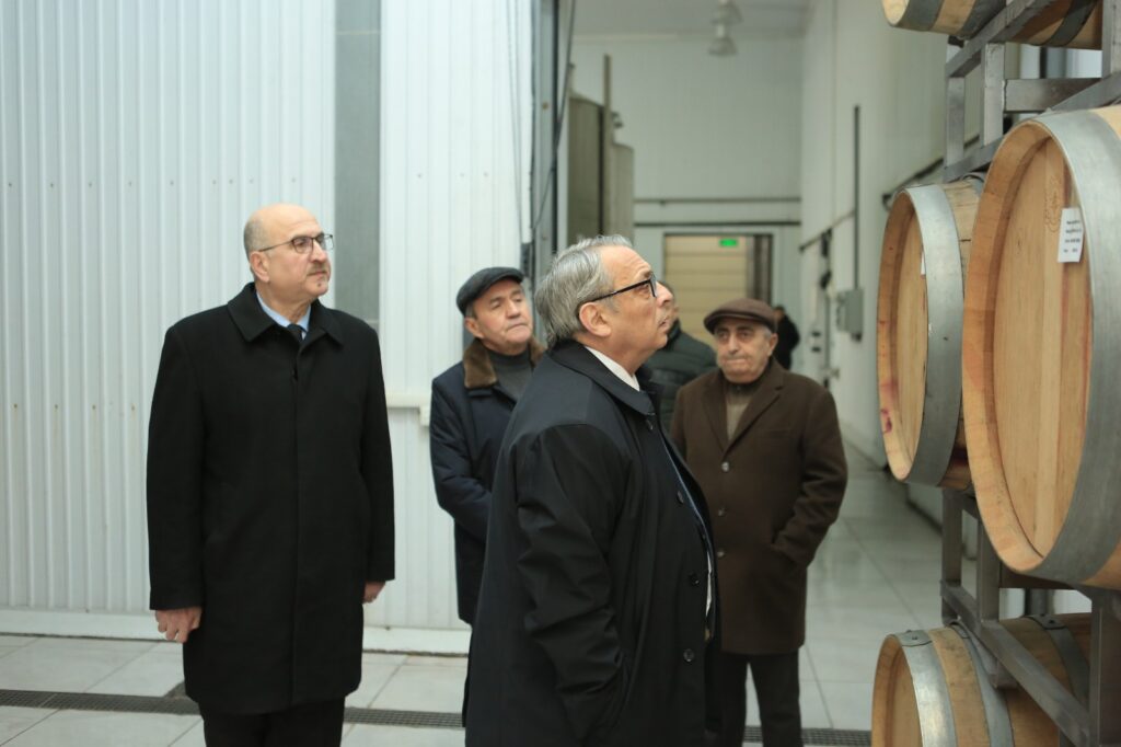 Gürcüstanın Gəncədəki Baş konsulu Gəncə Şərab zavodunda olub