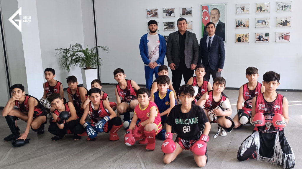 Gəncədə yeniyetmə idmançılarla görüş keçirilib