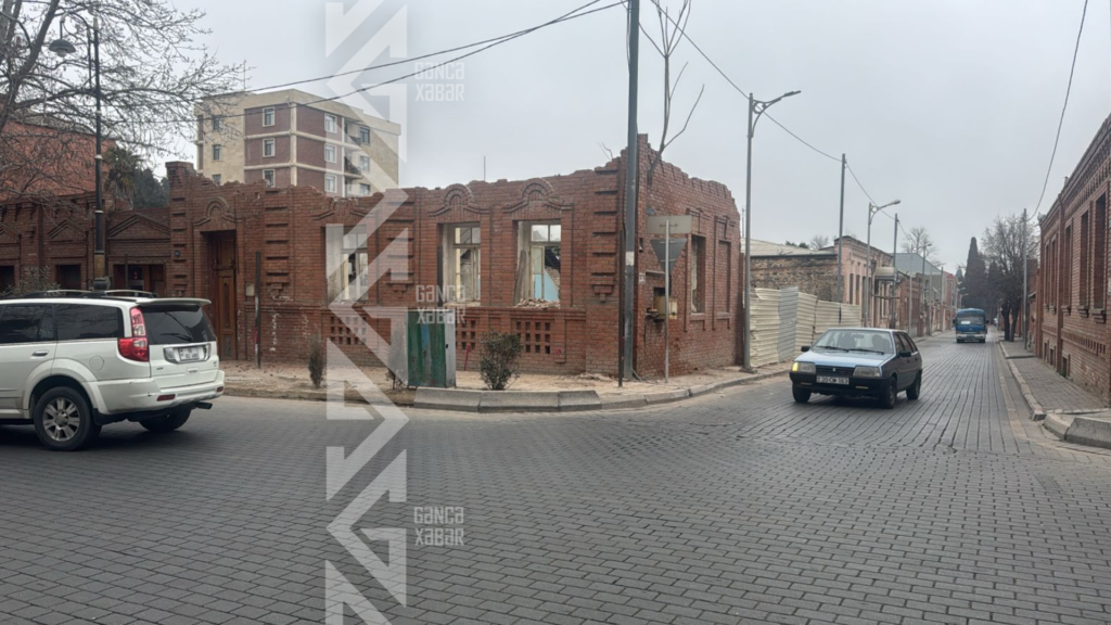 Gəncədə sökülən bina TARİXİ deyil – ARAŞDIRMA