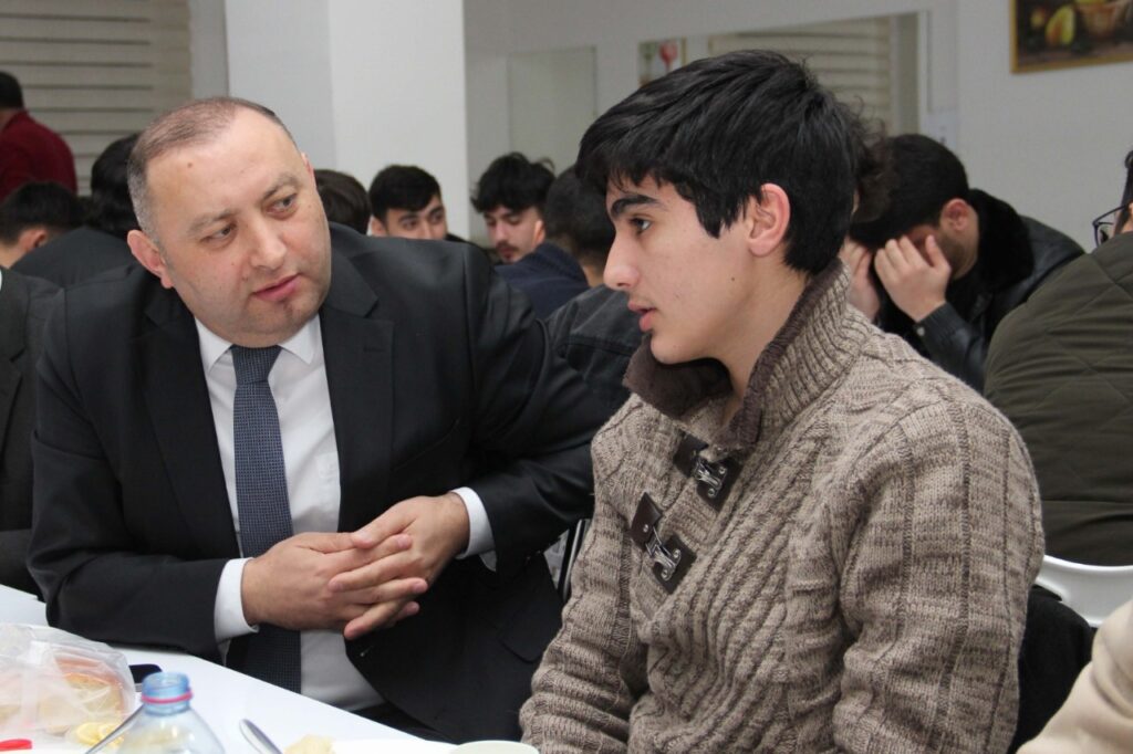 Aqrar Universitetdə tələbələr üçün iftar süfrəsi açılıb