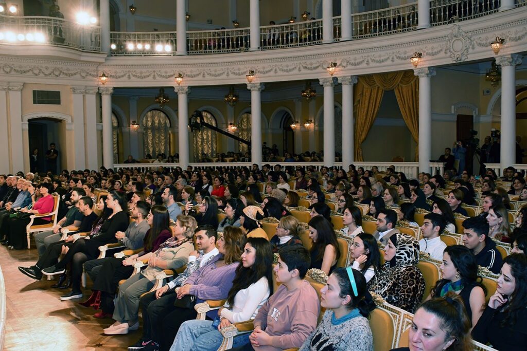 Fikrət Əmirov I Ümumrespublika Musiqi Festivalının bağlanış mərasimi - FOTO