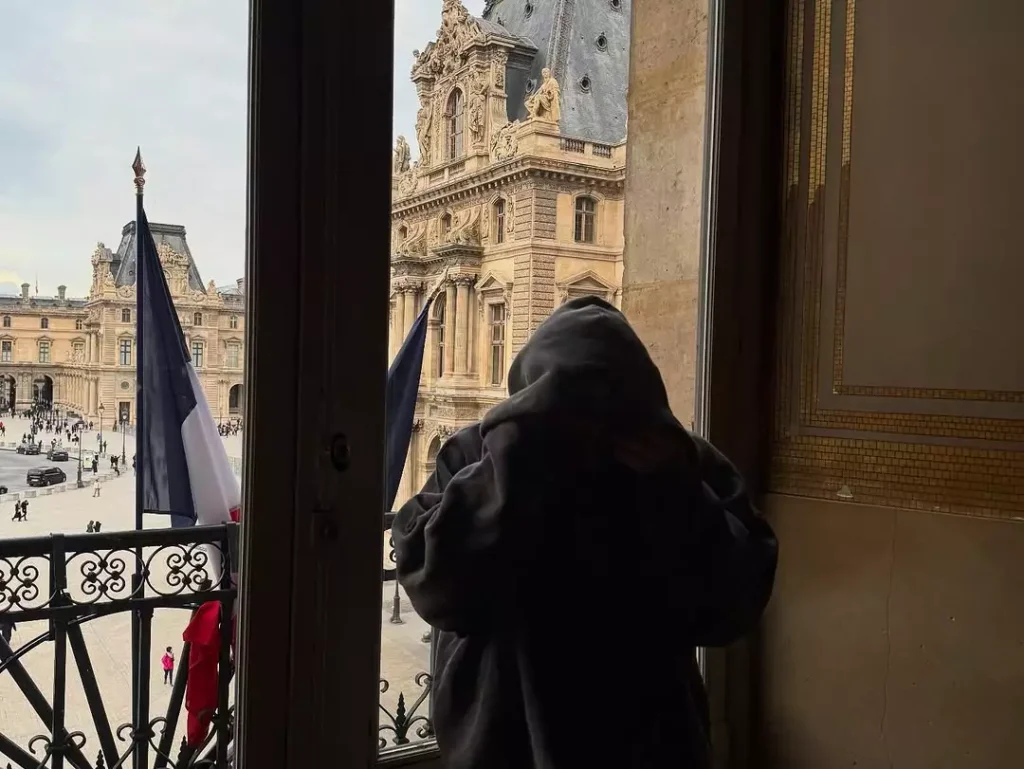 Gəncəli müğənni Luvrda