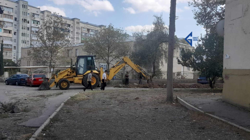 Gəncədə küçələrin işıqlandırılması işləri davam edir