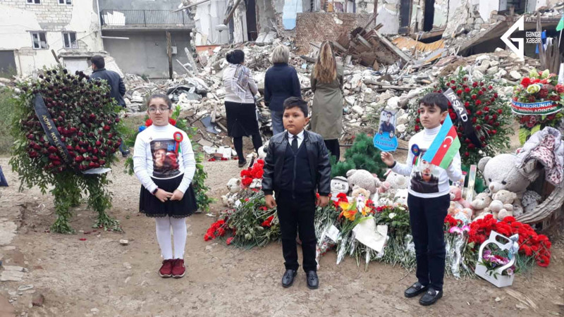 Erməni terroruna məruz qalmış məhəlləni 4-cü sinif şagirdləri ziyarət ediblər