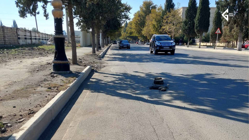 Gəncə: bir neçə küçədə kanalizasiya quyularının ağzı açıqdır