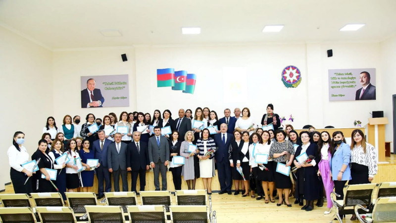 Gəncəli təhsil işçilərinin əməkləri diqqətsiz qalmayıb
