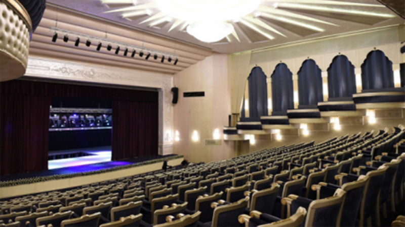 Gəncə: Xalq artisti Rafael Bayramovun baş dirijorluğu ilə konsert baş tutub