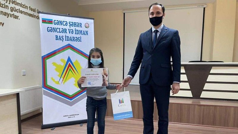 Gəncəli şahmatçı xaricdə keçirilən 10 yaşlılar arasında turnirdə birinci pillədə qərarlaşıb