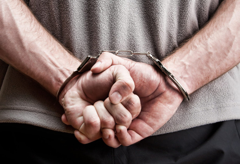 Gəncə polisi bir neçə ay öncə avtomobildən oğurluq edən şəxsi yaxalayıb