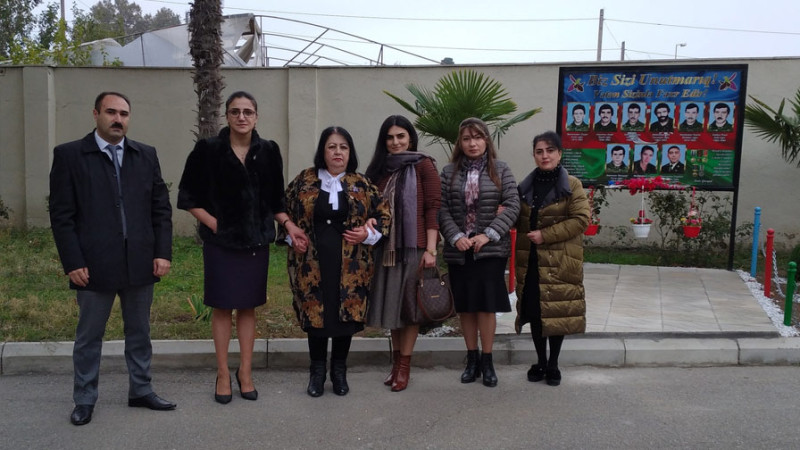 Gəncədə məktəbdə şəhidlərin xatirəsi anılıb