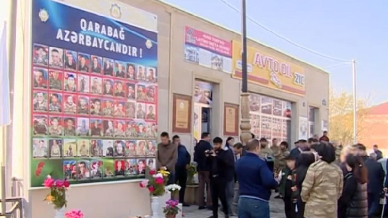 Gəncədə şəhidlərin xatirəsinə tikilən bulaq kompleksinin açılışı olub