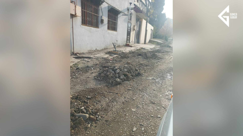 Gəncə: Mahrasa bağında küçə işıqlandırılır