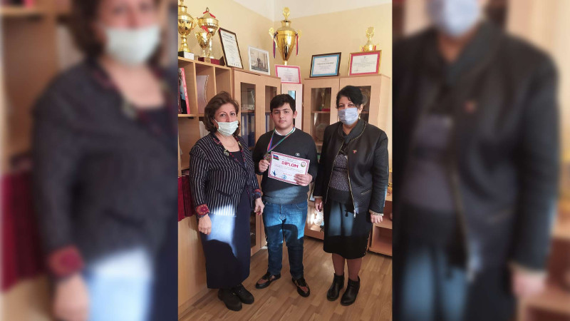 Gəncə: 27 nömrəli məktəbin şagirdi cüdo üzrə təltif olunanlar arasına qatılıb
