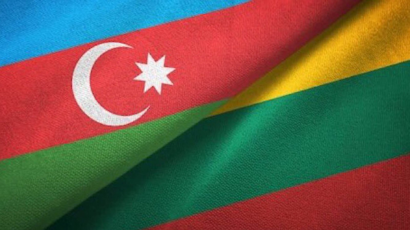 Gəncə: Litva səfiri erməni terroruna məruz qalmış əraziləri ziyarət edib