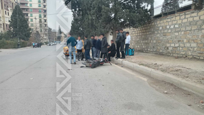 Gəncədə maşını qaçıran avtoyuma işçisi motosikletçini vurub