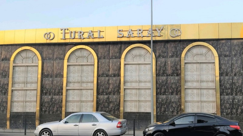 Gəncədə pandemiya qaydaları pozulub