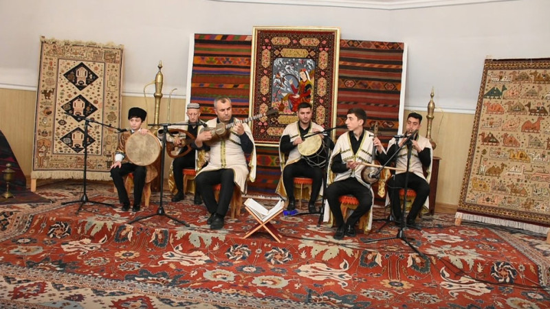 Gəncədə Muğam müsabiqəsi davam edir