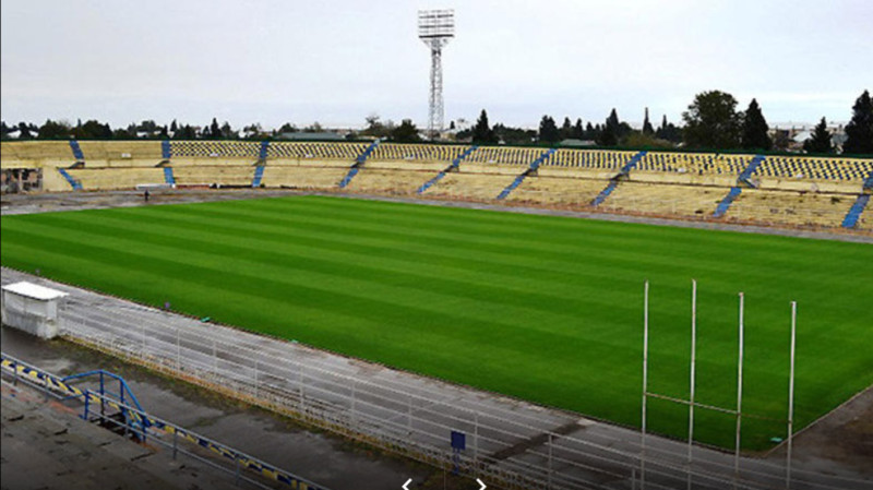 Gəncə şəhər stadionunun təmiri təxirə salına bilər