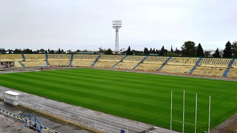 Gəncə şəhər stadionu yenidən tikiləcək