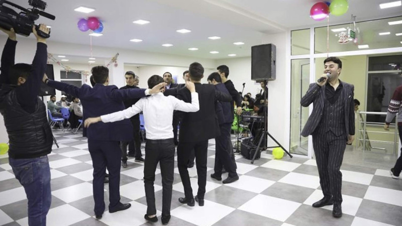 GDU-nun yataqxanasında ziyafət təşkil olunub
