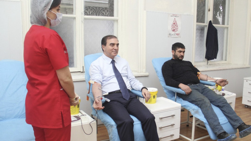 Könüllü qanvermə aksiyası təşkil olunub