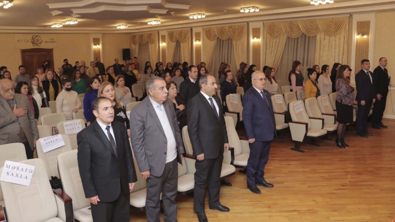 “Gəncə tarixinin aktual problemləri” adlı elmi-praktik konfrans keçirilib