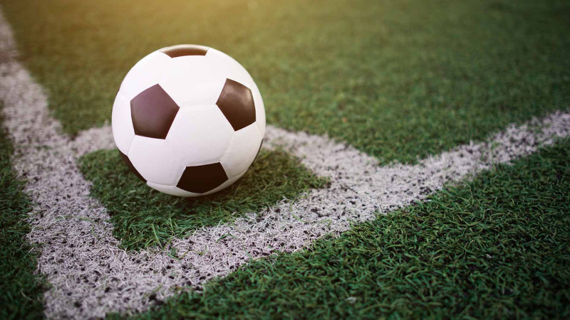 Futbol oynayan bank əməkdaşı vəfat edib