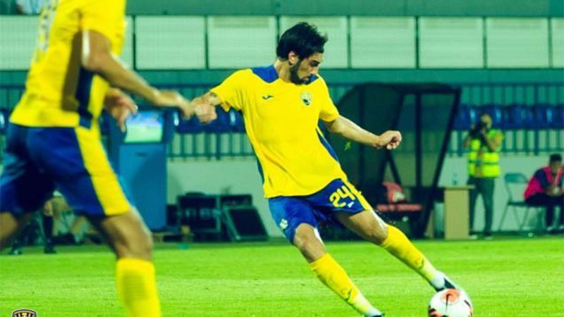 “Kəpəz” gürcü futbolçu ilə yollarını ayırıb