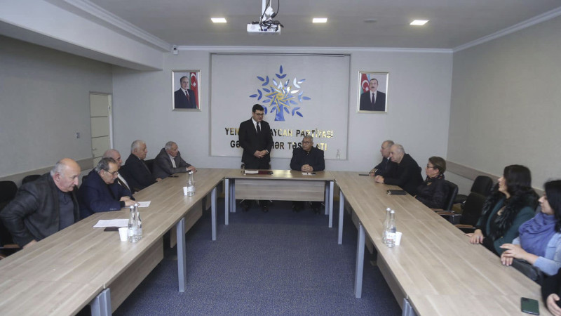 YAP-da “açıq qapı” günləri keçirilib