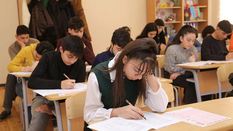 Respublika fənn olimpiadasının yarımfinalı baş tutub