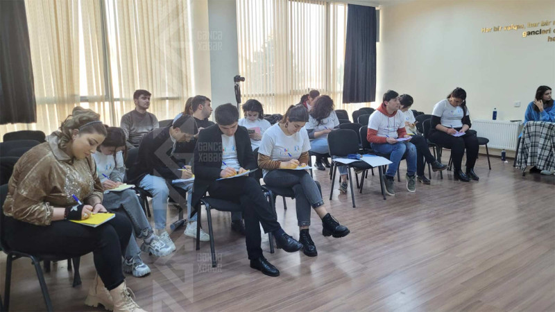 Gənclər üçün dörd günlük təlimlər başlayıb