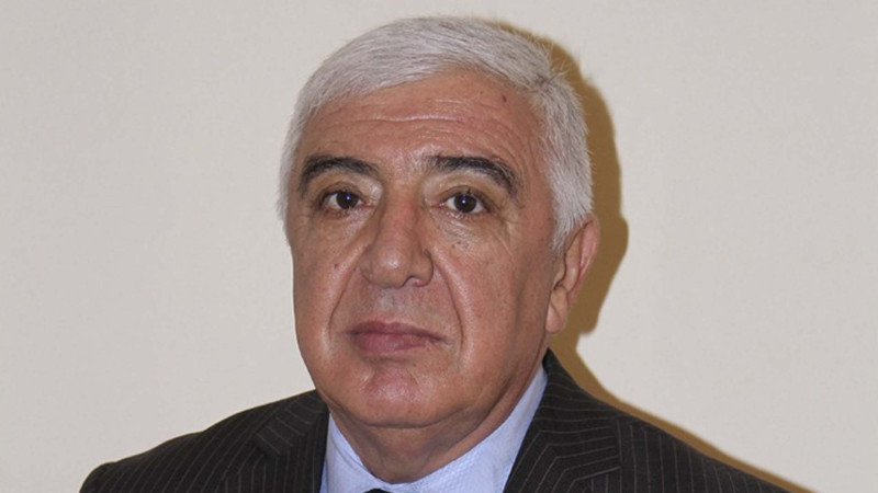 ADAU-da rüşvət alan dekanın qanunsuz əməlləri ifşa edilib
