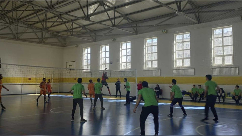 Voleybol üzrə oğlanlar arasında turnir baş tutub