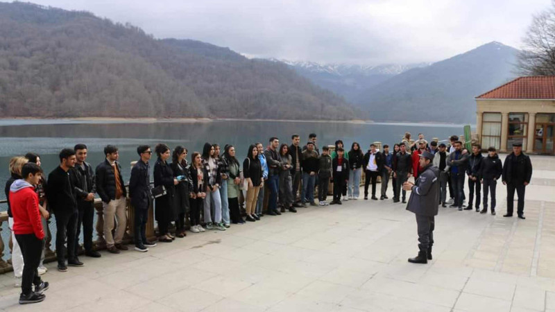 Gənclər Göygöl Milli Parkına səfər ediblər